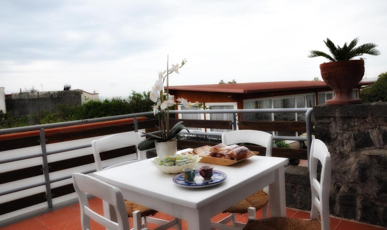B&B Casa Di Donna Trecase Екстериор снимка